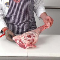 Leg (boned and rolled) Meat Cut Spec Step 1
